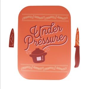 Farberware 2 pc cutting mat and paring knife